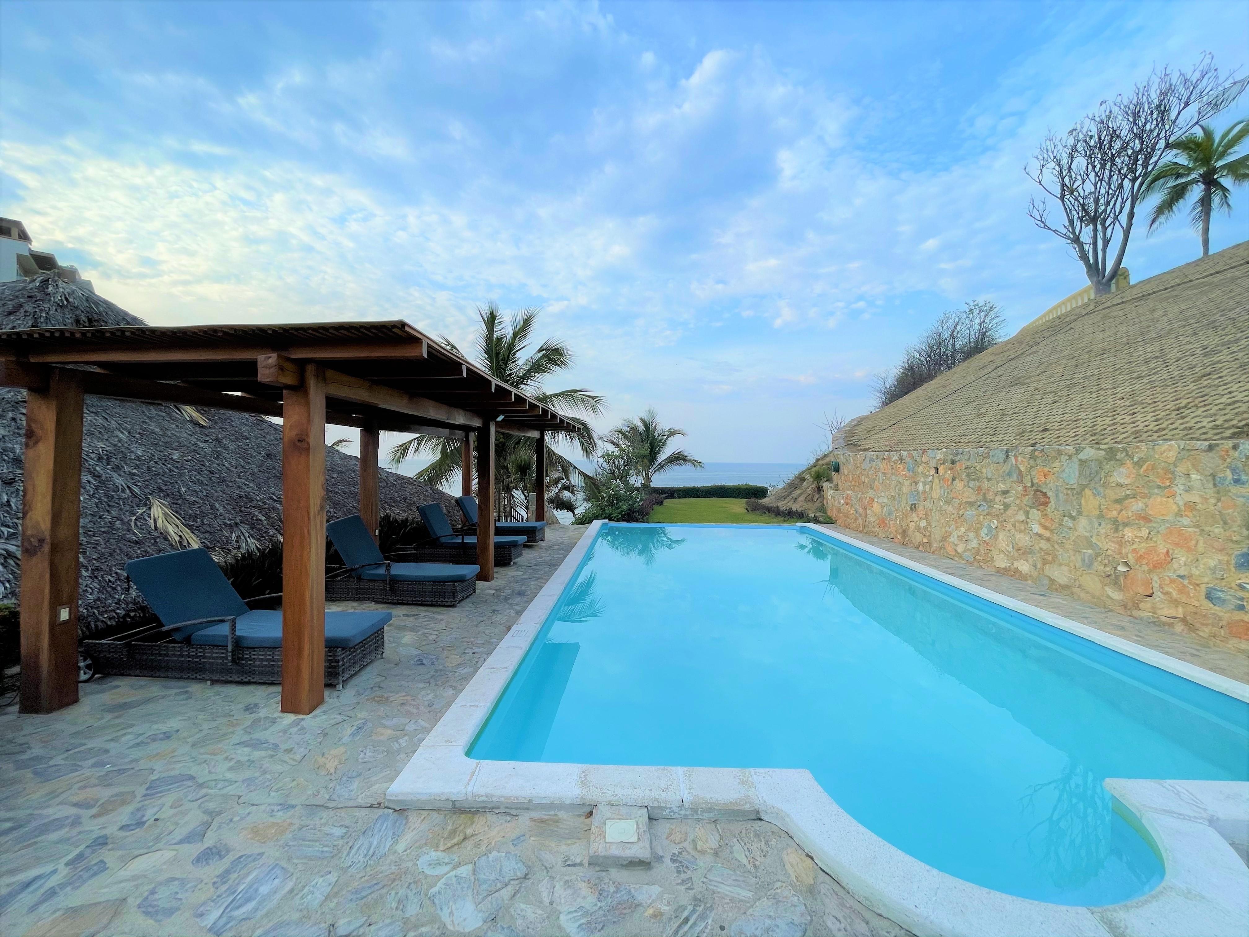 Villas & Resort Luz De Luna Santa Cruz Huatulco Esterno foto